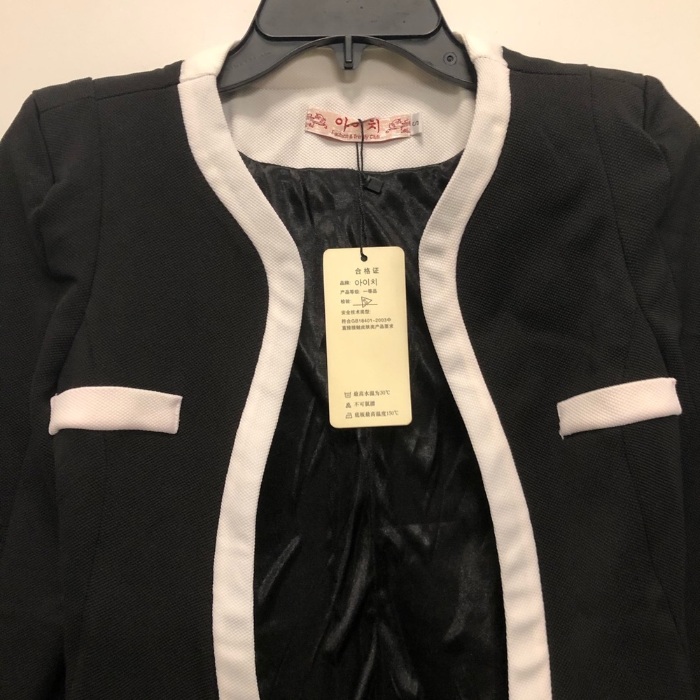 Black White Lined Blazer Small - Picture 3 of 4